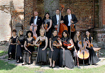 Preußisches Kammerorchester (Photo: Franz Roge)